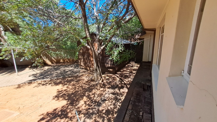 4 Bedroom Property for Sale in Pellissier Free State
